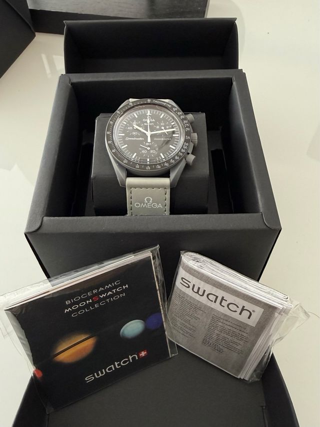 Omega Speedmaster 'Moonwatch' Beige