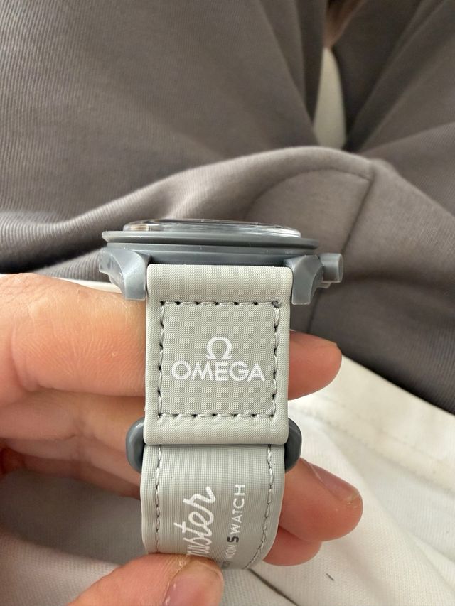 Omega Speedmaster 'Moonwatch' Beige