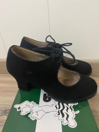 Tacones Flamencos Talla 34