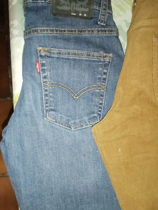 Lote 2 Levis y 1 Massimo Dutti Talla 12