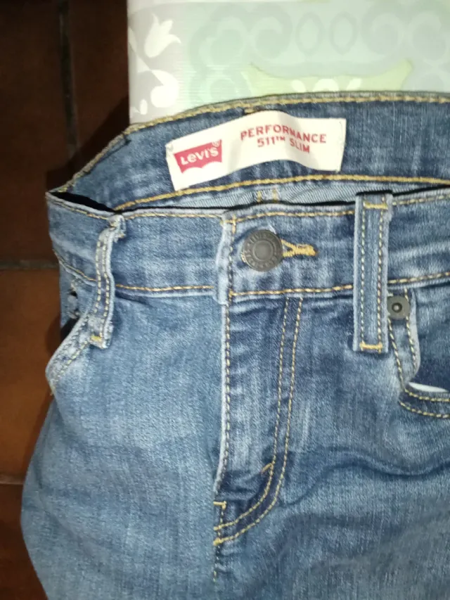 Lote 2 Levis y 1 Massimo Dutti Talla 12