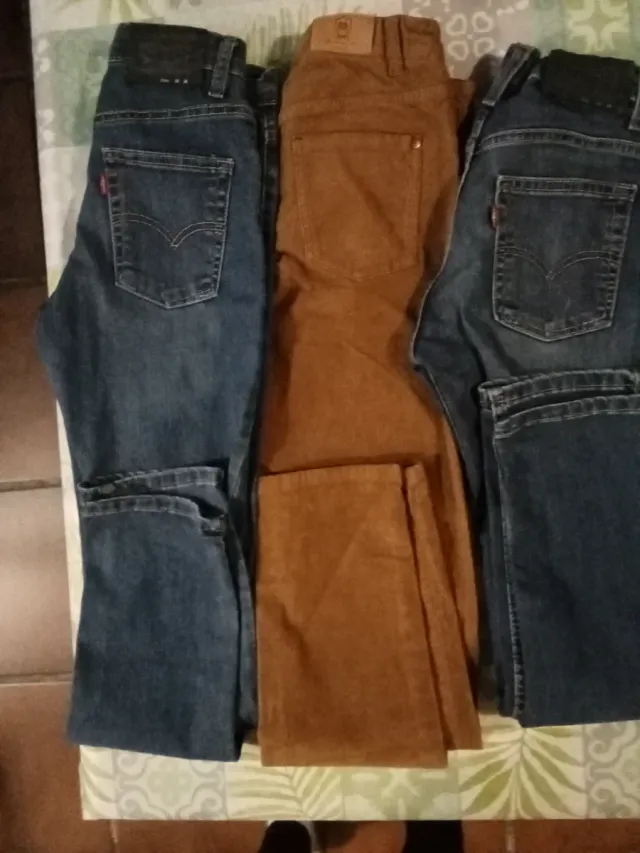 Lote 2 Levis y 1 Massimo Dutti Talla 12