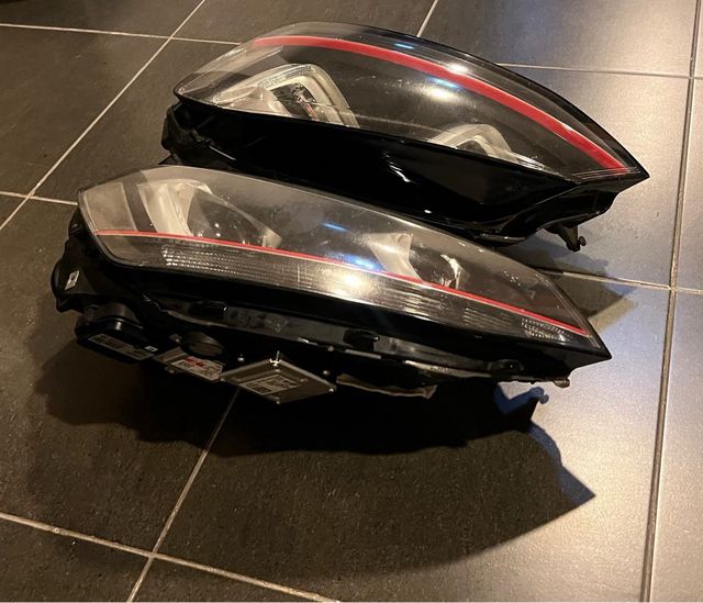 Pareja Faros VW Golf 7 GTI OEM 5G1941751-752 A