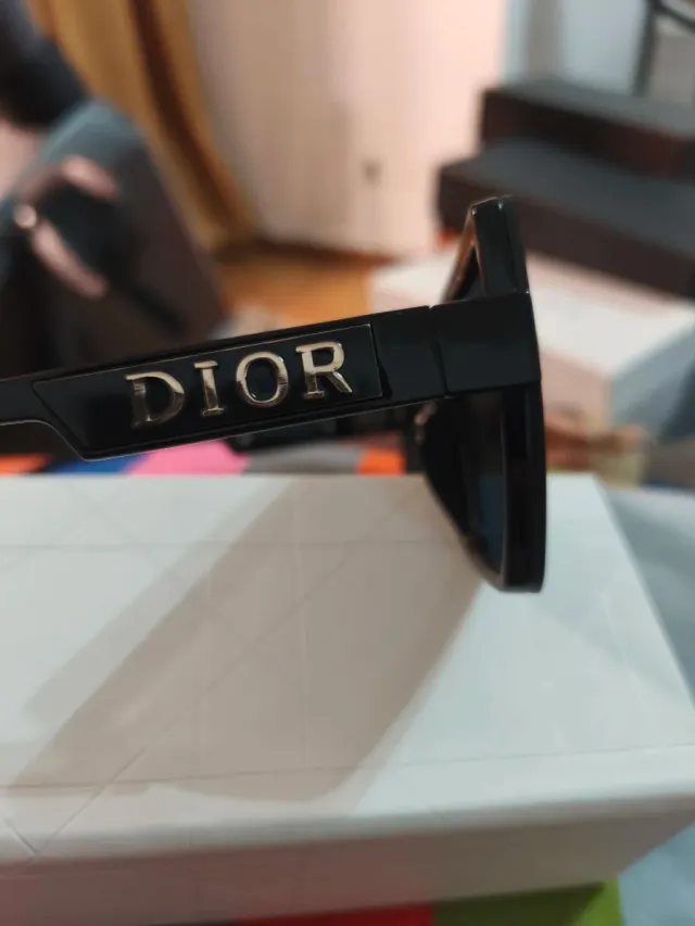 Gafas Dior Negras y Doradas