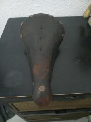 Sillín de cuero para bicicleta