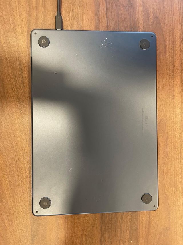 MacBook Air 15 M3 2024 8GB