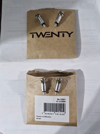 Purgadores Suspensión M4 Twenty