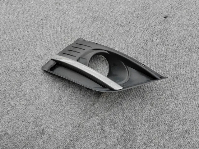 Rejilla derecha citroen c4 grand Picasso 2009