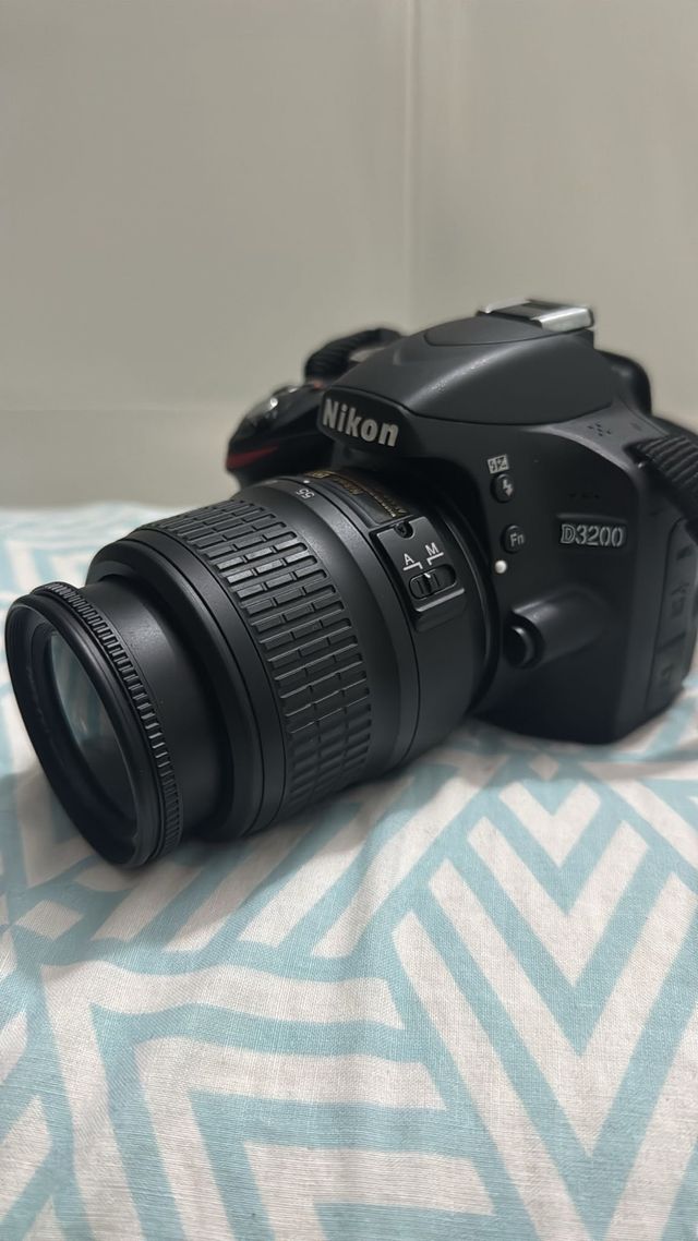 Fotocamera Nikon D3200 nuova da aprire