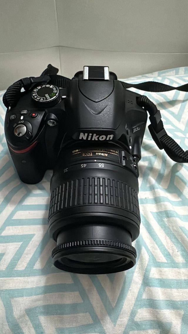 Fotocamera Nikon D3200 nuova da aprire