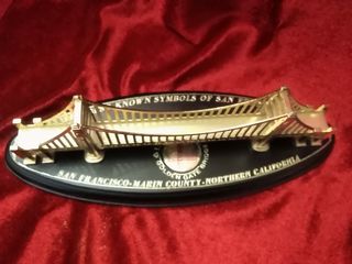 Carillon Souvenir Golden Gate Bridge San Francisco