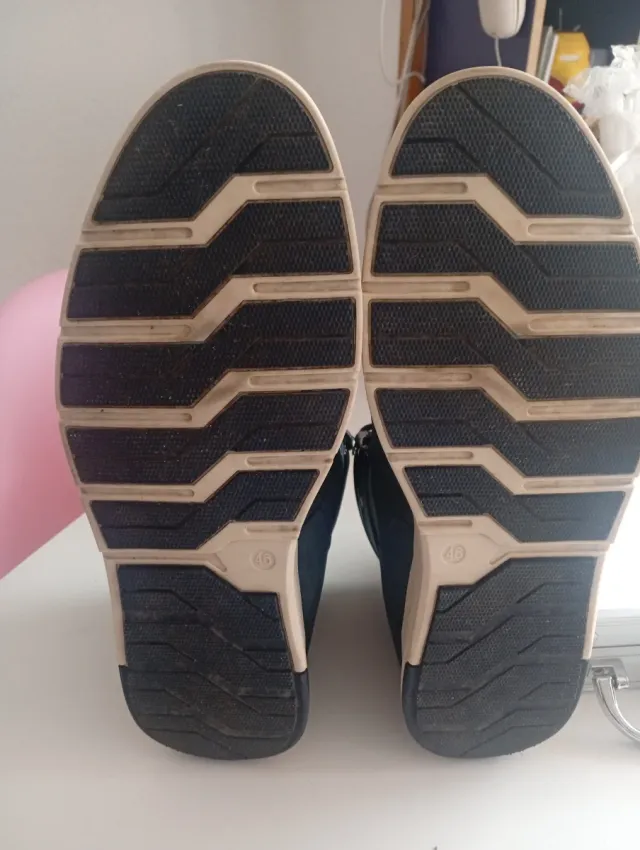 Botas hombre casuales azul marino