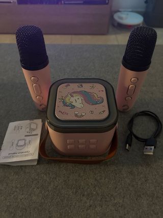 karaoke luminoso con sus Micros con puerto usb