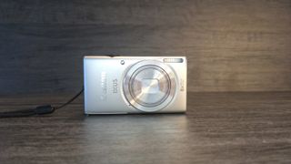 Cámara Digital Canon IXUS 132 - compacta de 16 MP