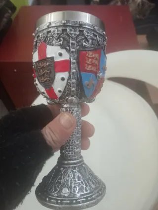 Cálice Medieval Decorativo