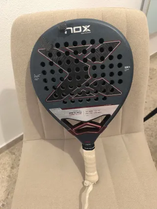 Pala Nox AT10 Genius Tapia 12K. Reparada