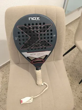 Pala Nox AT10 Genius Tapia 12K. Reparada