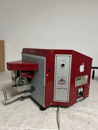 Máquina para pintar cantos OMAC 990 N