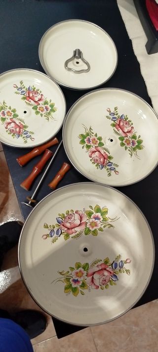 Frutero de 4 pisos con flores