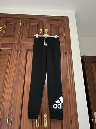 Pantalón chándal Adidas negro logo
