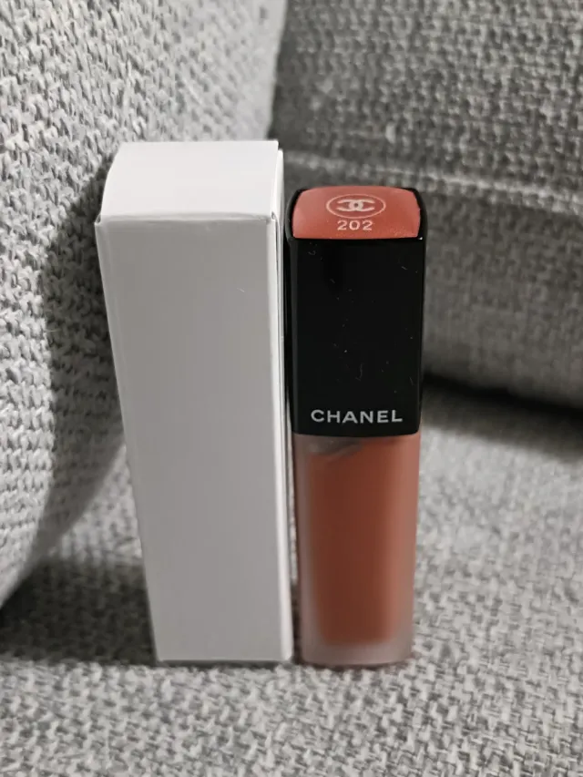 Chanel Rouge Allure Velvet 202 Secrete