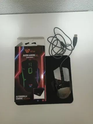 PS4 Pro Negra + Mando Camuflaje