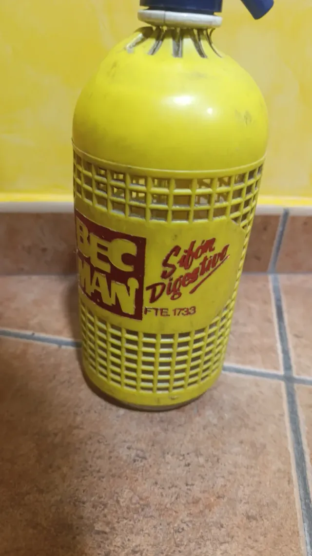 Sifón antiguo naranja y azul