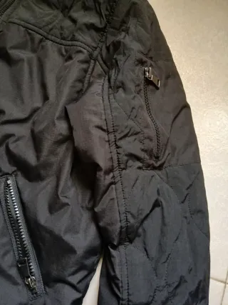 Chaqueta bomber negra