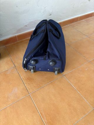 Lote de Maletas y bolso de viaje