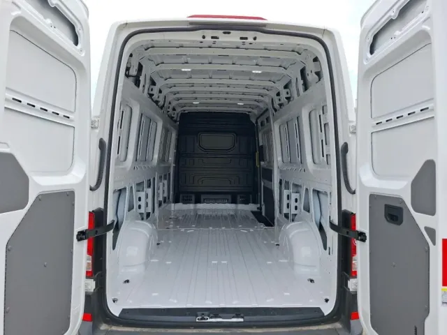 Volkswagen Crafter 2025