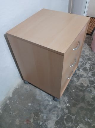 Mesita de noche/escritorio 3 cajones