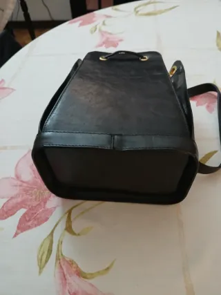 Borsa Secchiello Vera Pelle Artigianale Nera