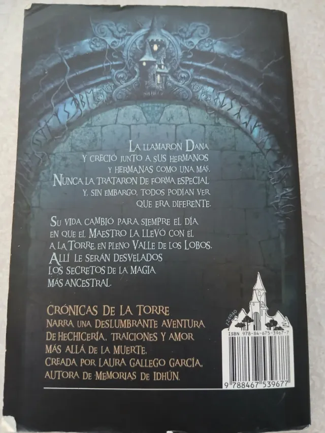 Crónicas de la Torre I. El Valle de los Lobos (...