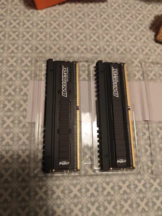 Crucial Ballistix Elite DDR4 8GB RAM