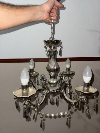 Lámpara de araña antigua de techo