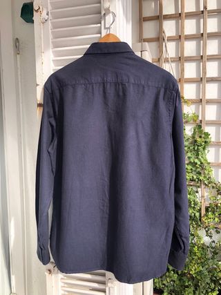 Camisa azul marino hombre