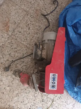 Pluma Grúa Elevador