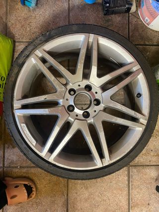 Llanta Rueda Mercedes AMG