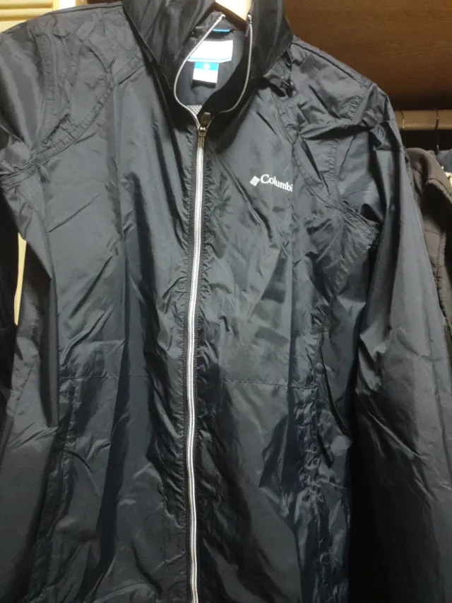 Chaqueta Columbia Negra y Gris Talla L