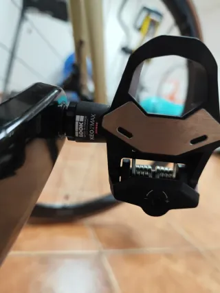 Bicicleta Specialized Tarmac 105/Dura-Ace DI2