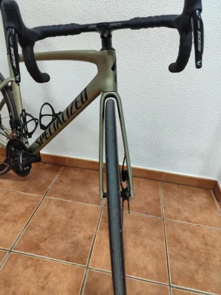 Bicicleta Specialized Tarmac 105/Dura-Ace DI2