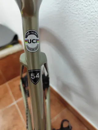 Bicicleta Specialized Tarmac 105/Dura-Ace DI2