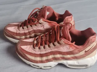 Nike Air Max 95 Dusty Peach Mujer