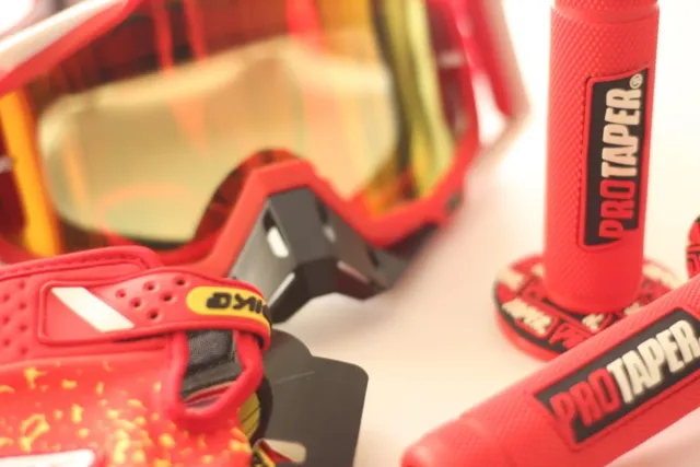 Pack Motocross Gafas, Guantes y puños.