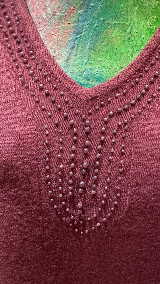 Maglia donna vinaccia con perline