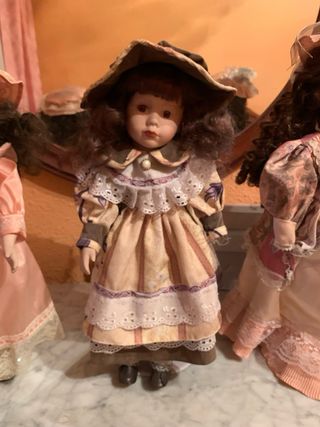 3-Bambole di ceramica vintage