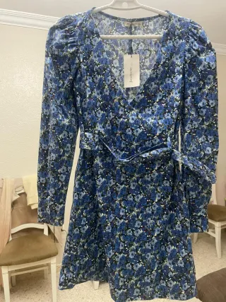 Vestido Stradivarius floral azul