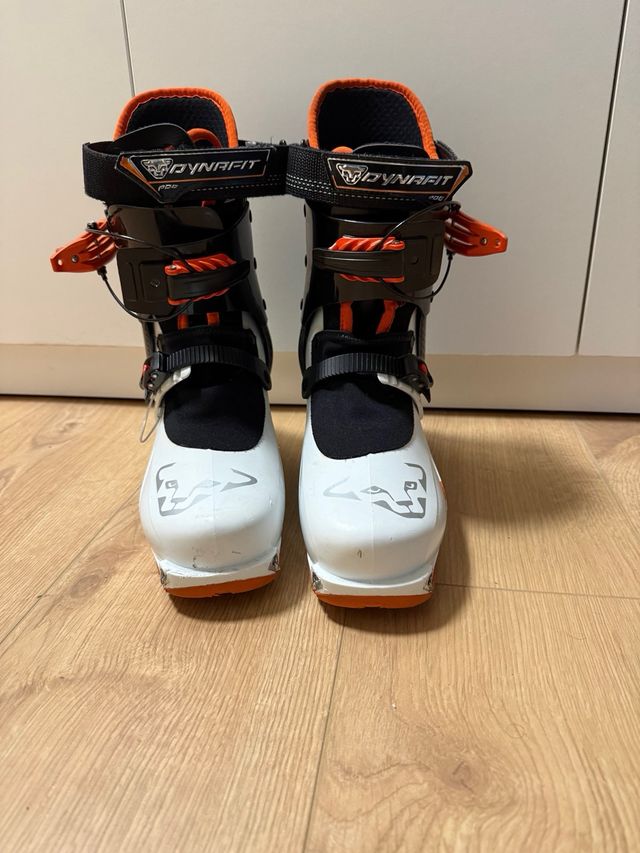 Equipo Esquís de travesía montaña Dynafit