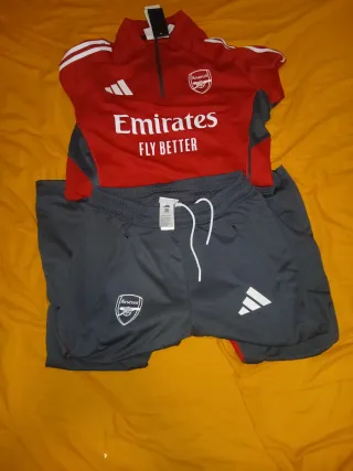 Conjunto Adidas Arsenal Gris y Rojo