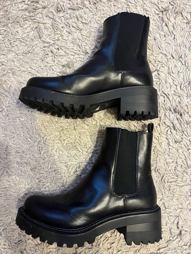 Botines negros de plataforma